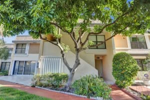 2807 NE 164th St #3, North Miami Beach, FL 33160, Sold 06/09/23