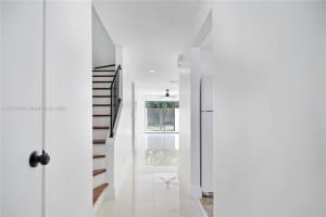 9870 NW 10th St #94, Pembroke Pines, FL 33024, Sold 08/25/23