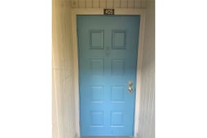900 Colony Point Cir APT 405, Pembroke Pines, FL 33026, Sold 06/12/23
