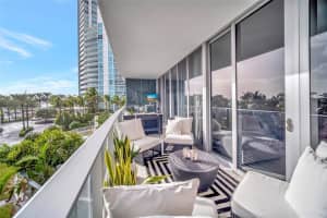 801 South Pointe Dr APT 302, Miami Beach, FL 33139, Sold 06/01/23