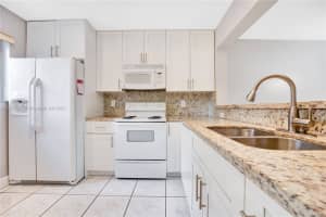 8350 SW 152nd Ave APT 2, Miami, FL 33193, Sold 07/31/23