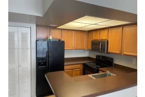 728 Executive Center Dr APT 28, West Palm Beach, FL 33401, Sold 08/14/23