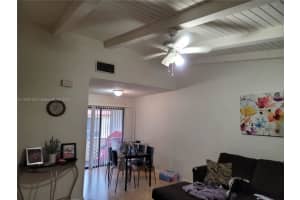 431 Glenwood Dr #431, West Palm Beach, FL 33415, Sold 12/13/23