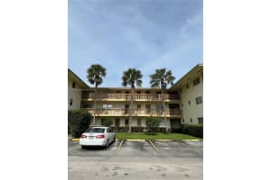16900 NE 14th Ave APT 315, North Miami Beach, FL 33162, Sold 09/30/23