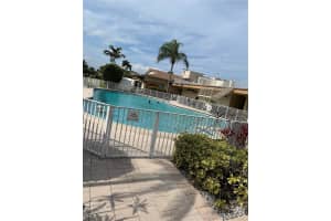 16900 NE 14th Ave APT 315, North Miami Beach, FL 33162, Sold 09/30/23