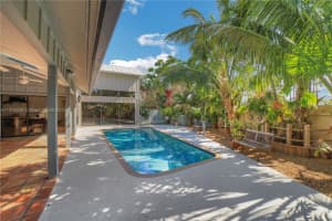 18681 Misty Lake Dr, Jupiter, FL 33458, Sold 09/28/23