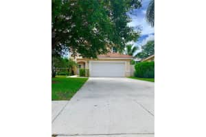 15220 SW 49th Ct, Davie, FL 33331, Sold 06/12/23