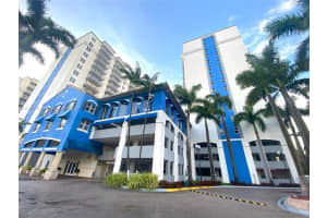 5077 NW 7th St APT 1007, Miami, FL 33126, Sold 05/26/23