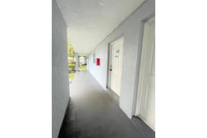 9365 Fontainebleau Blvd, Miami, FL 33172, Sold 05/19/23