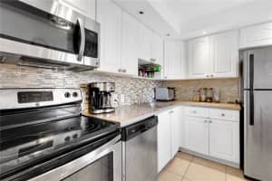 3301 N Country Club Dr APT 505, Aventura, FL 33180, Sold 07/17/23