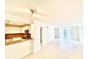 5555 Collins Ave #16v, Miami, FL 33140, Sold 12/15/23