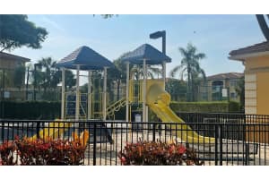 9650 NW 2nd St 4 206, Pembroke Pines, FL 33024, Sold 10/05/23