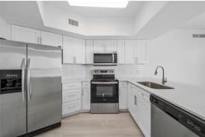 Opera Tower, 1750 N Bayshore Dr APT 2401, Miami, FL 33132, Sold 07/20/23