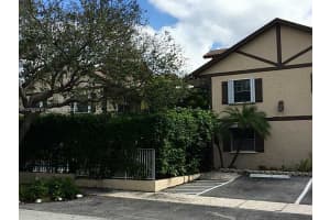 510 Ne 17th Ave   103 Fort Lauderdale, FL 33301 - Off Market