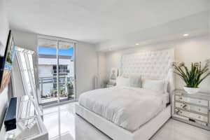 5077 NW 7th St, Doral, FL 33126, Sold 06/12/23