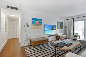 61 Collins Ave APT 202, Miami Beach, FL 33139, Sold 08/03/23