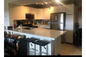 308 Palm Cir W, Pembroke Pines, FL 33025, Sold 07/14/23