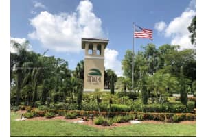 308 Palm Cir W, Pembroke Pines, FL 33025, Sold 07/14/23