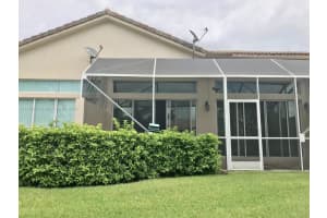 5127 Madison Lakes Cir E, Davie, FL 33328, Sold 05/30/23
