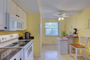 27 Abbey Ln APT 107, Delray Beach, FL 33446, Sold 07/21/23