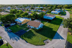 9701 NW 70th St, Tamarac, FL 33321, Sold 07/07/23