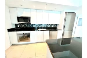 92 SW 3rd St APT 701, Miami, FL 33130, Sold 06/14/23