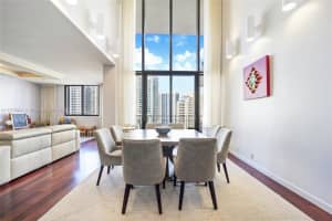 520 Brickell Key Dr, Miami, FL 33131, Sold 07/25/23