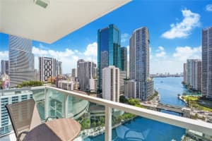 31 SE 5th St, Miami, FL 33131, Sold 06/05/23