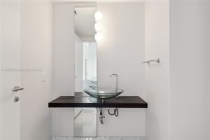 200 Biscayne Blvd Way APT 4304, Miami, FL 33131, Sold 06/14/24