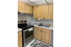 2100 Springdale Blvd APT 203, Palm Springs, FL 33461, Sold 06/23/23