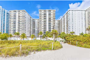 6039 Collins Ave APT 715, Miami Beach, FL 33140, Sold 09/15/23