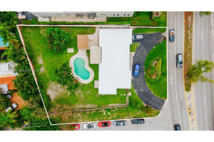 3000 Pine Tree Dr, Miami Beach, FL 33140, Sold 08/18/23