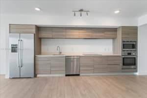 6620 Indian Creek Dr Apt 414, Miami Beach, FL 33141, Sold 08/17/23