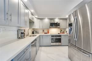 1665 Bay Rd APT 417, Miami Beach, FL 33139, Sold 06/07/23
