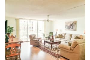 400 NE 12th Ave APT 201, Hallandale Beach, FL 33009, Sold 06/30/23