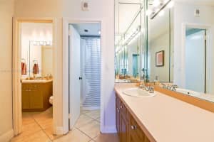 2030 S Ocean Dr APT 2217, Hallandale Beach, FL 33009, Sold 04/05/24