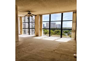 1000 Parkview Dr APT 801, Hallandale Beach, FL 33009, Sold 06/22/23