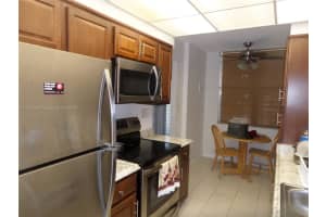 2998 NW 48th Terrace APT 432, Lauderdale Lakes, FL 33313, Sold 09/01/23