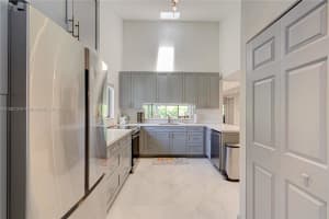 19930 NE 5th Ct #1h, Miami, FL 33179, Sold 07/10/23