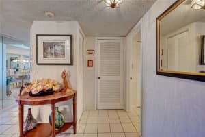 1000 S Ocean Blvd #5i, Pompano Beach, FL 33062, Sold 11/17/23