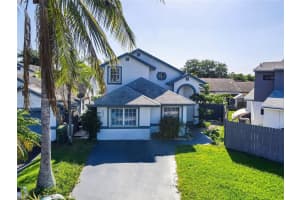 9964 SW 16th St, Pembroke Pines, FL 33025, Sold 06/15/23