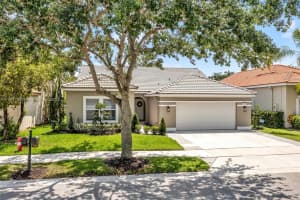 390 Carrington Dr, Weston, FL 33326, Sold 07/20/23