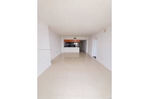 Opera Tower, 1750 N Bayshore Dr APT 4212, Miami, FL 33132, Sold 10/12/23