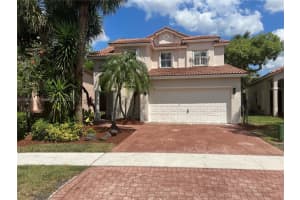 15899 SW 16th St, Pembroke Pines, FL 33027, Sold 08/29/23