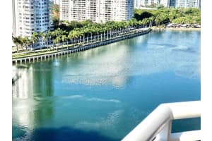 18081 Biscayne Blvd APT 1602, Aventura, FL 33160, Sold 10/06/23