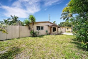 5736 Charleston St, Hollywood, FL 33021, Sold 07/10/23