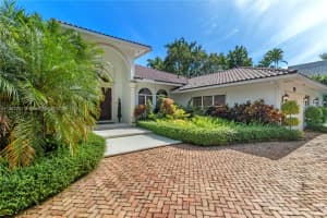 4954 SW 76th St, Miami, FL 33143, Sold 07/13/23