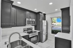 6020 NW 64th Ave APT 110, Tamarac, FL 33319, Sold 10/27/23
