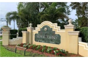 2620 S University Dr APT 210, Davie, FL 33328, Sold 06/15/23
