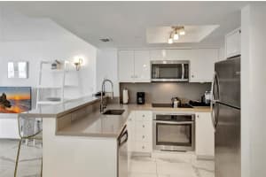 2951 S Bayshore Dr #1109, Miami, FL 33133, Sold 05/23/23